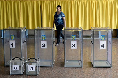 La participación en las presidenciales en Ucrania supera al 38%